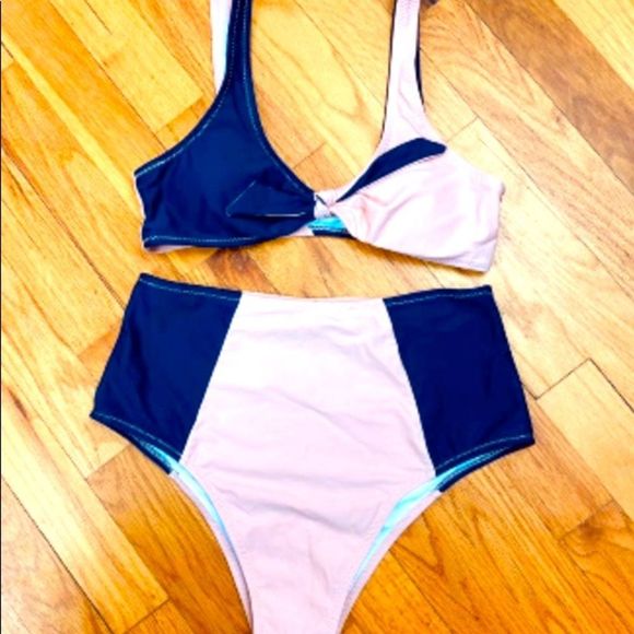 CUPSHE BIKINI Navy & Peach Color Block High Waisted Twisted Tie Plunge Top NWT - Picture 9 of 11